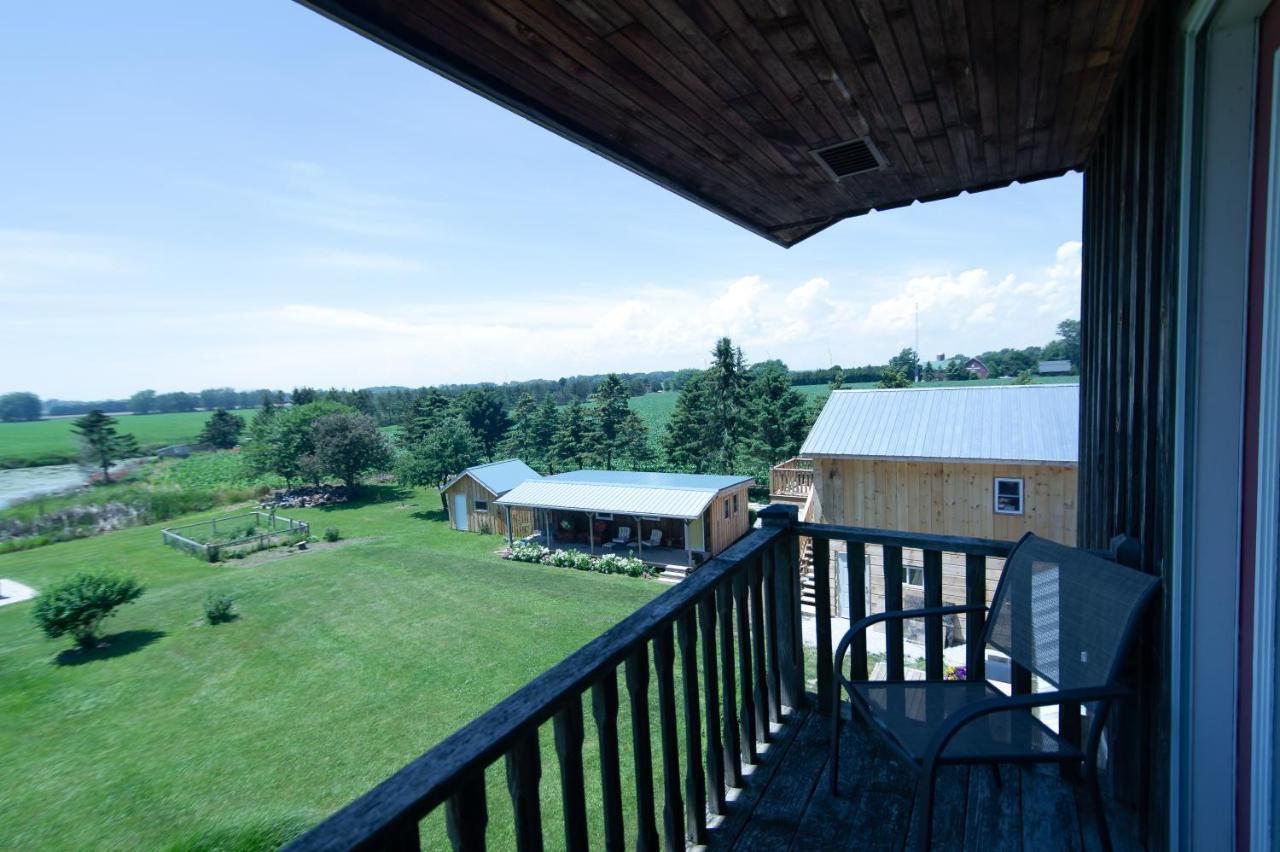 Bye The Bay Bed And Breakfast Ridgetown Екстериор снимка