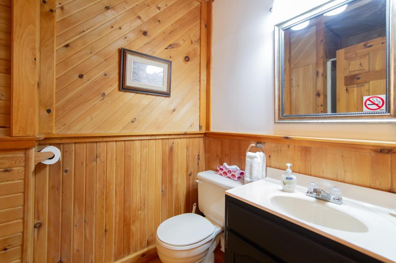 Bye The Bay Bed And Breakfast Ridgetown Екстериор снимка